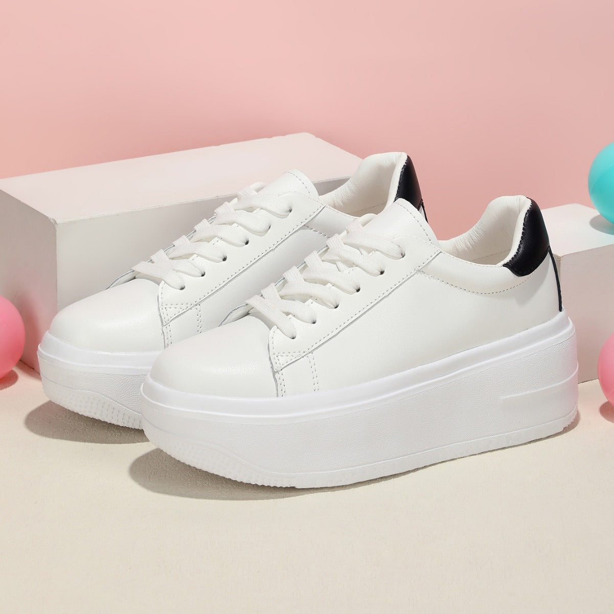 Women's Thick-soled Height-enhancing Comfortable Low-top Simple Casual Sports Shoes LY1101