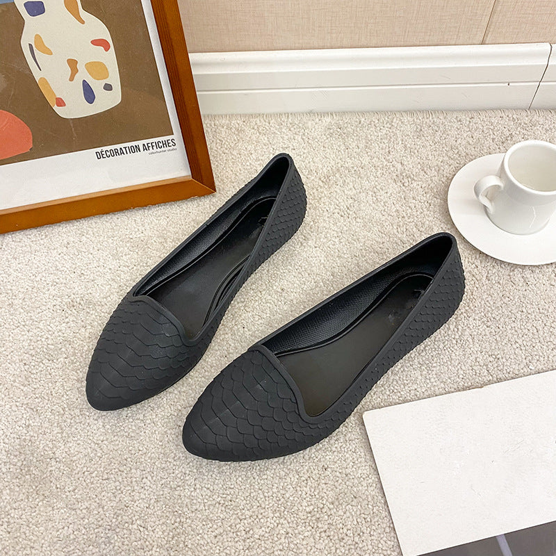 Shallow mouth low-top sandals solid color jelly shoes summer one-piece flat shoes G961