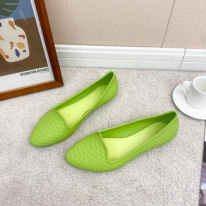 Shallow mouth low-top sandals solid color jelly shoes summer one-piece flat shoes G961