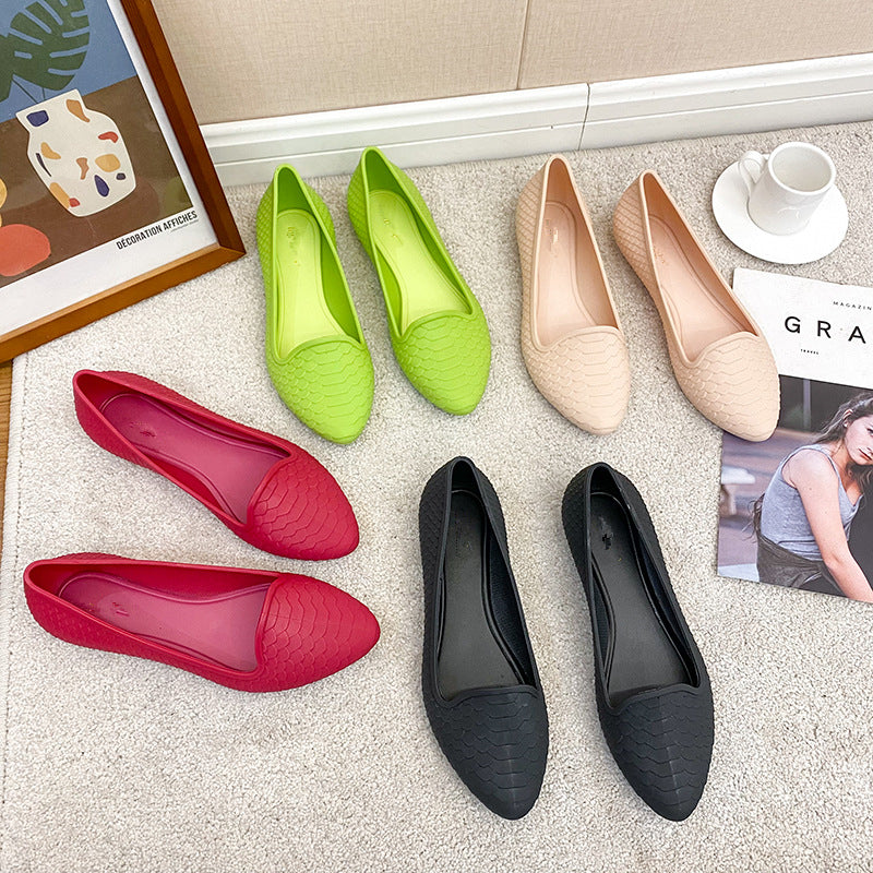 Shallow mouth low-top sandals solid color jelly shoes summer one-piece flat shoes G961