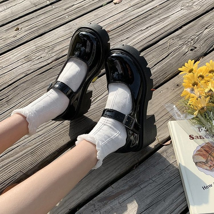 2024 new thick-soled British style women's shoes spring and autumn versatile high heels GDB003