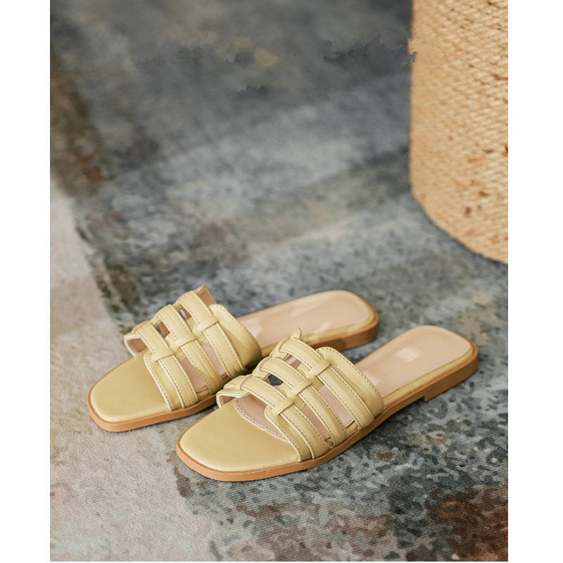 2024 new flat bottom women's beach flip flops high-end sandals V078