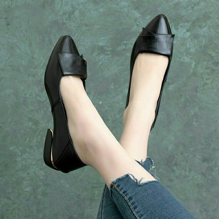 New spring and autumn thick heel leather soft sole shoes CH809