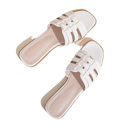2024 new flat bottom women's beach flip flops high-end sandals V078