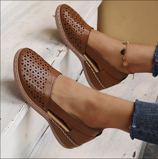 Summer casual sandals wedge heel hollow solid color single shoes low heel sandals LY739