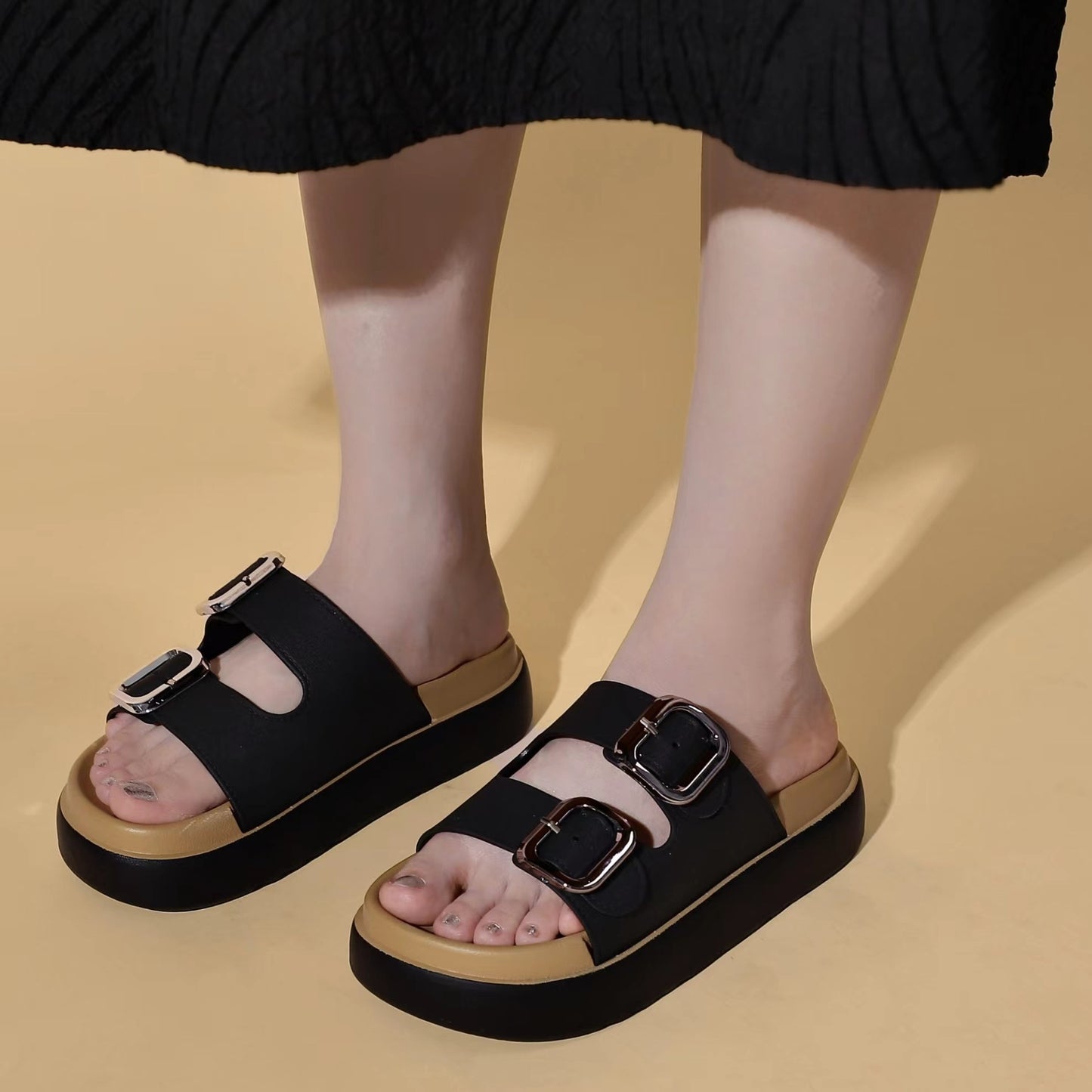 New summer outdoor beach shoes high-end fashion women's sandals LY1170