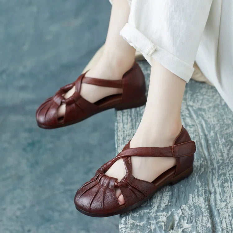Genuine leather British style round toe pleated lightweight soft sole hollow sandals LD310