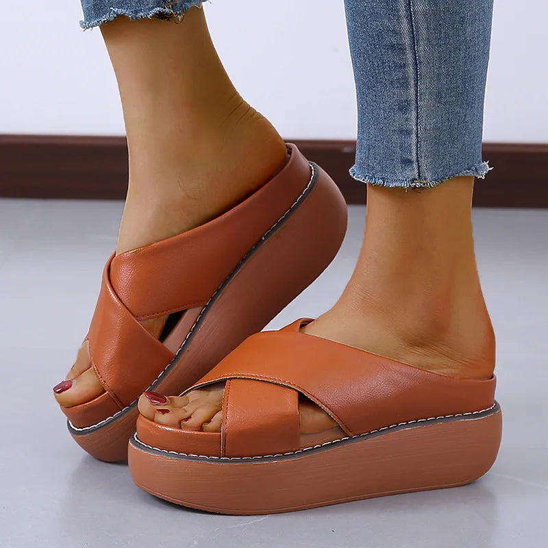 New retro sandals round toe thick sole half drag LD408